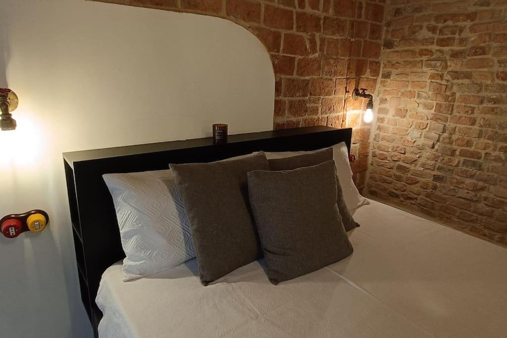 Piazza Statuto-Appartamento Tra Le Mura A-C E Wi-Fi Asti Exterior foto